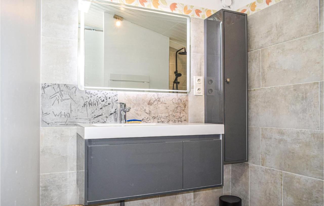 Nice Apartment In Noirmoutier-En-Lile With Wifi Экстерьер фото